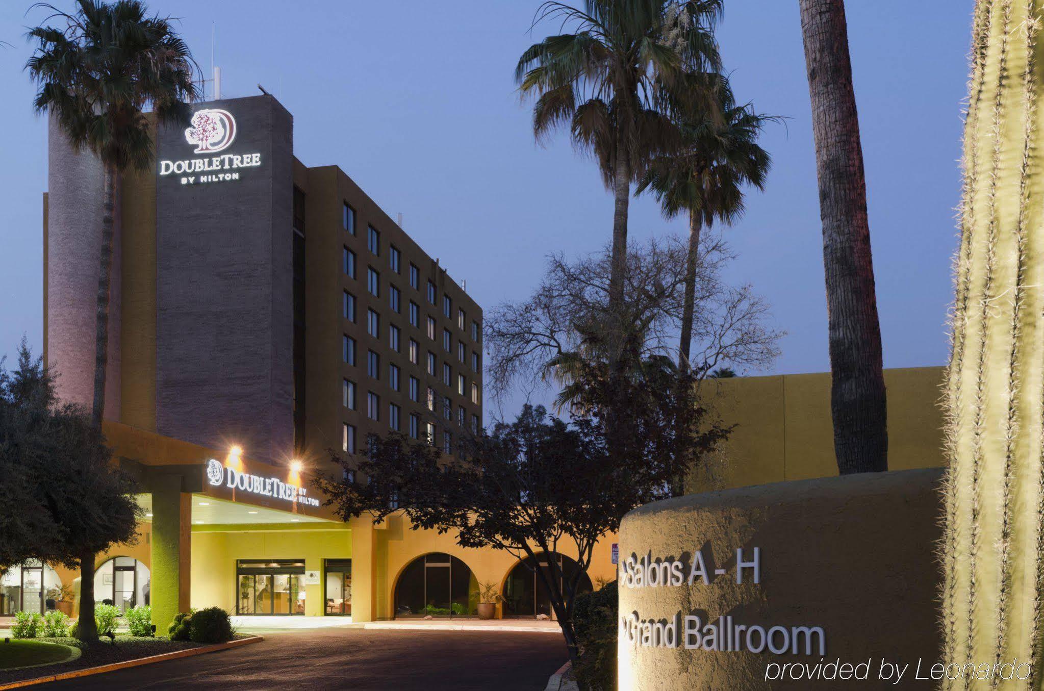Doubletree By Hilton Tucson-Reid Park Hotel Екстериор снимка