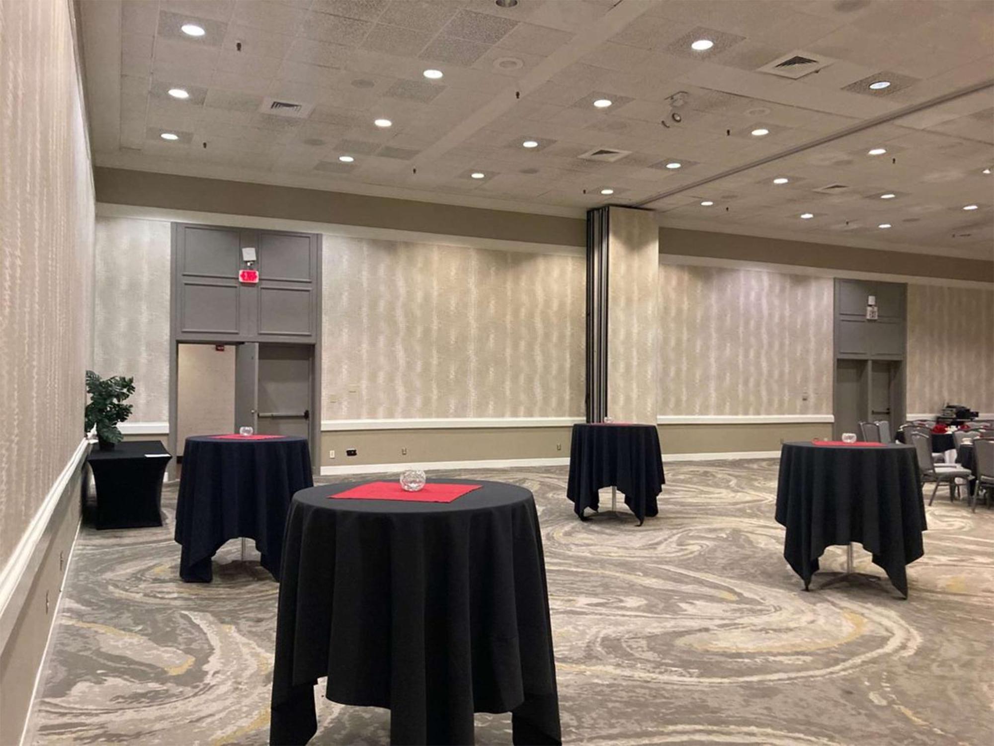 Doubletree By Hilton Tucson-Reid Park Hotel Екстериор снимка