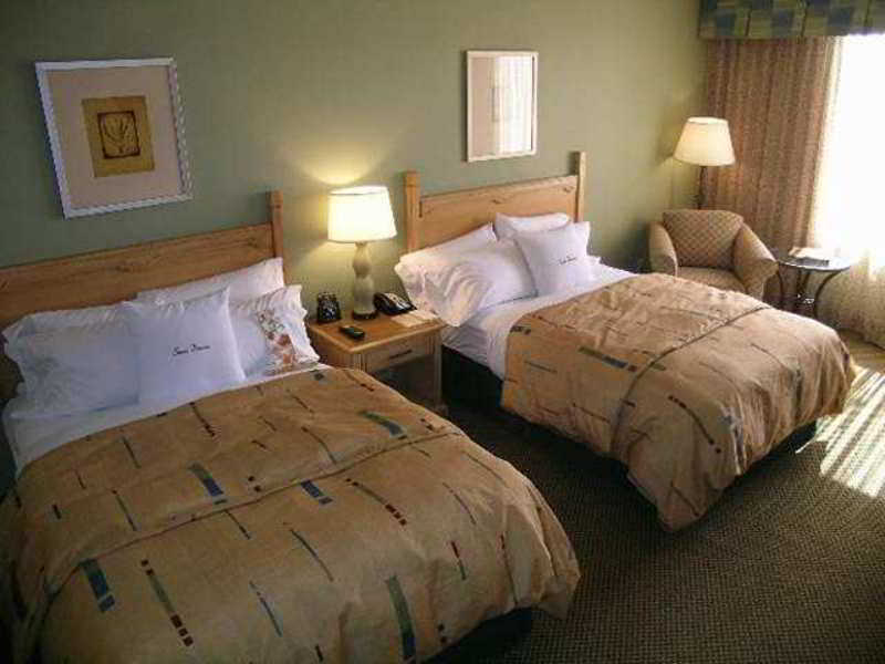 Doubletree By Hilton Tucson-Reid Park Hotel Стая снимка